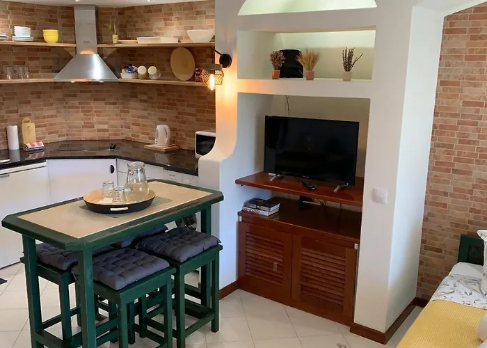 Bela Vista Apartment *